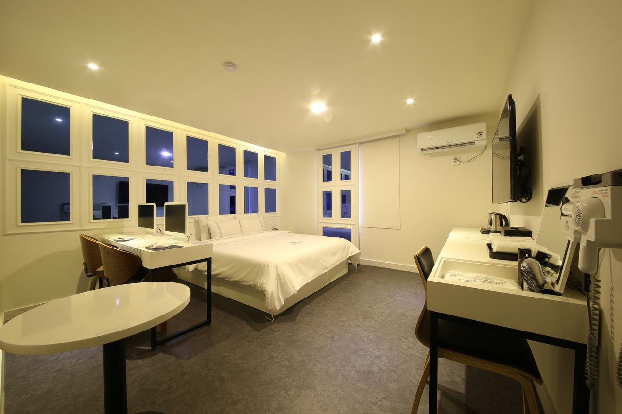 Winner Hotel Jeonju Ngoại thất bức ảnh