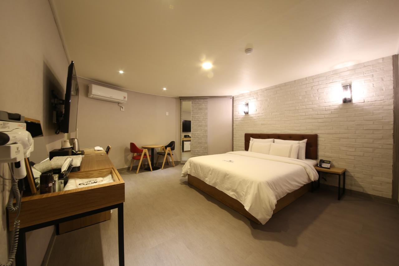 Winner Hotel Jeonju Ngoại thất bức ảnh